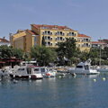 LARGE HOTEL SELCE