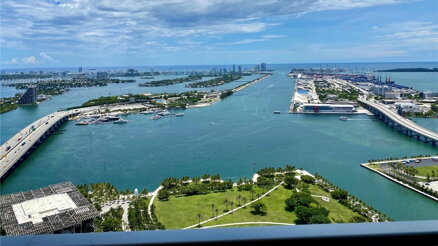 No. 5102 - 1100 Biscayne Blvd