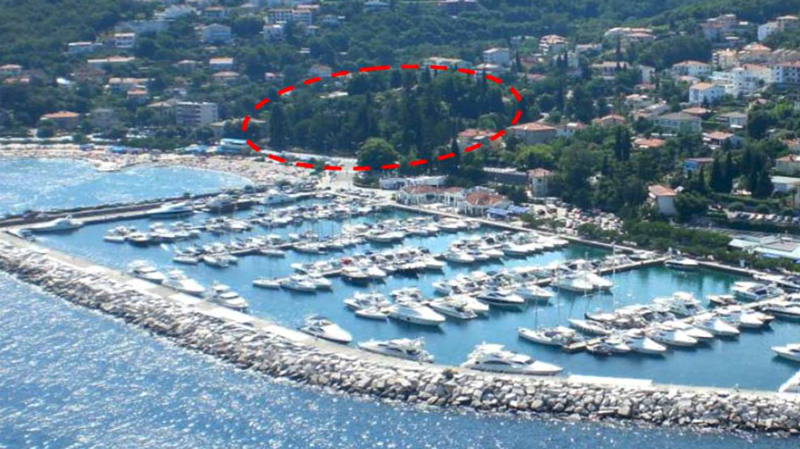 HOTEL PROJECT LČICI